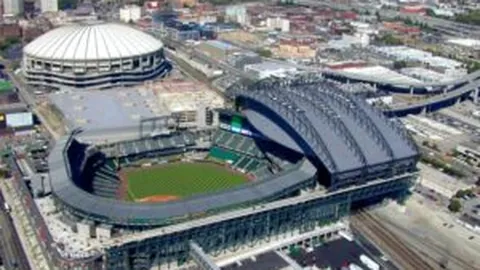 哈兰德双响助曼城逆转击败切尔西